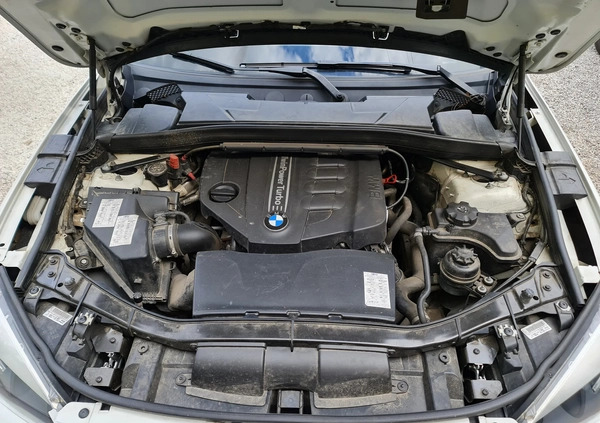 BMW X1 cena 40000 przebieg: 165000, rok produkcji 2012 z Warszawa małe 277